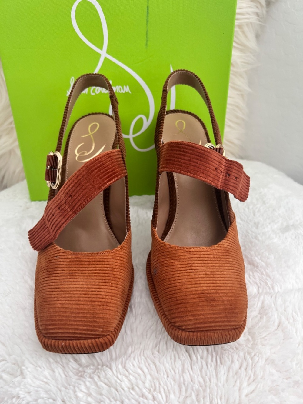 Sam Edelman Platforms - Picture 2 of 6